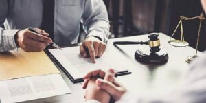 Commercial Lawyer Sydney: Legal Support for Contracts and Disputes